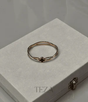 Modern clover Bangles for Womens Modern clover Bangles for Womens