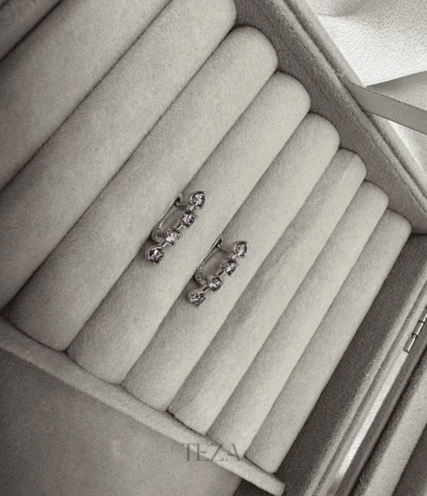 Unique Purple Scapolite Stone Earrings for womens Unique Purple Scapolite Stone Earrings for womens