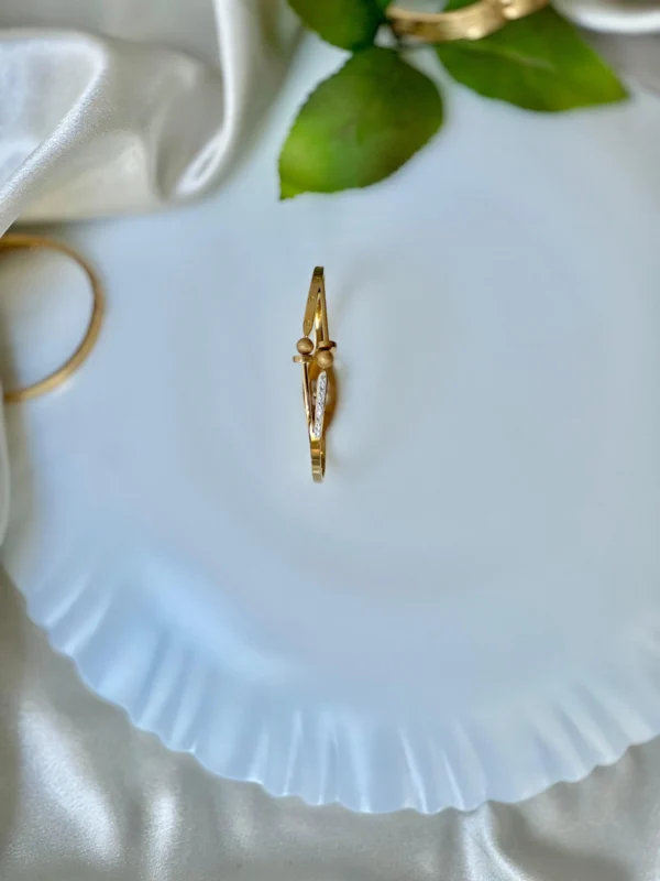 Western Bracelets for Women – Elegant Gold