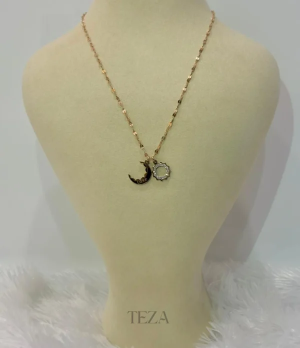 Crystal Circle Pendant Necklace – Elegant Stainless Steel Jewelry Crystal Circle Pendant Necklace – Elegant Stainless Steel Jewelry