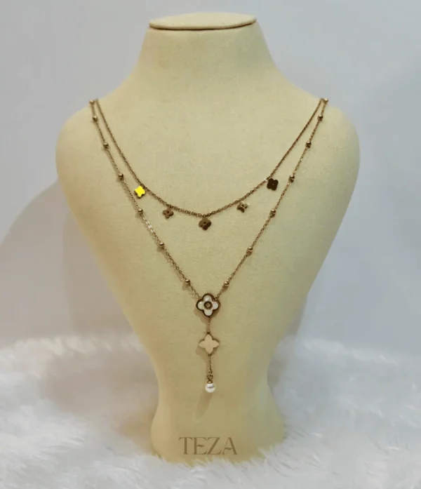 Layered Clover & Pearl Pendant Necklace for women Layered Clover & Pearl Pendant Necklace for women