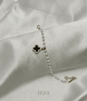 Pearl & Clover Charm Bracelet Pearl & Clover Charm Bracelet