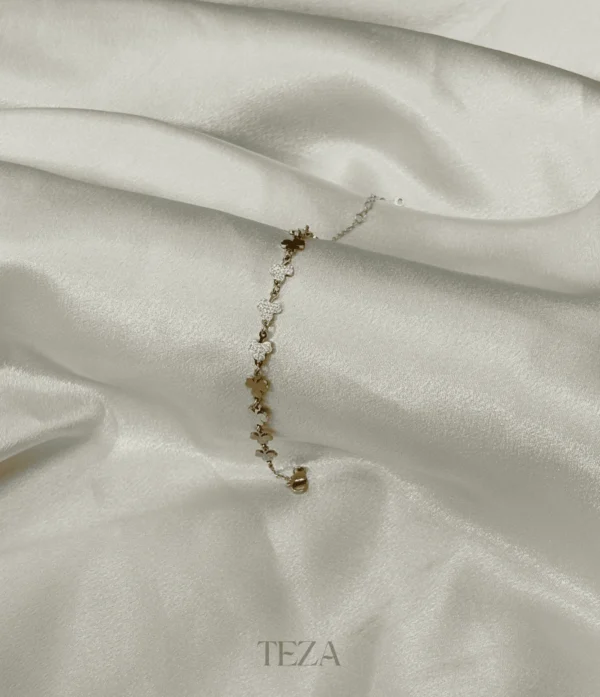 Stainless Steel Bracelet Dual tone Gold & White – Dainty Fashion Jewelry