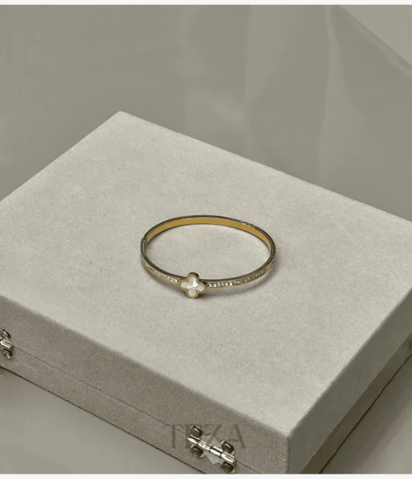 Stainless Steel Clover Bracelet – White Enamel Gold Bangle