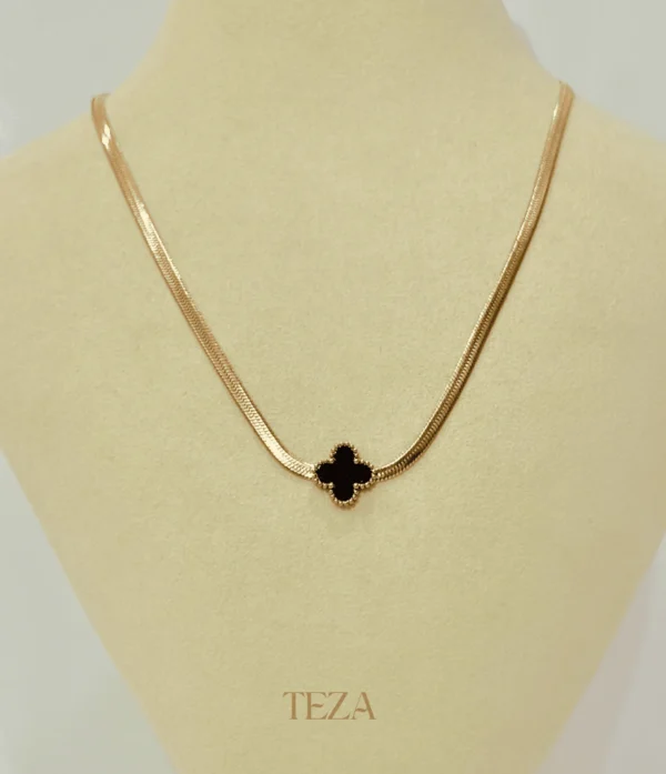 Stainless Steel Clover Choker Necklace – Gold Snake Chain Jewelry for women Stainless Steel Clover Choker Necklace – Gold Snake Chain Jewelry for women