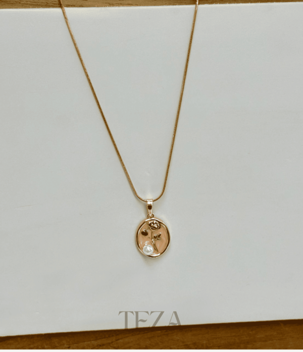 Women’s Stainless Steel Flower Necklace – Pink Enamel Pendant Women’s Stainless Steel Flower Necklace – Pink Enamel Pendant