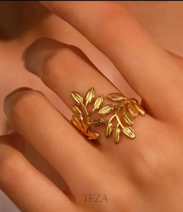 Adjustable 18K Gold Plated Leaf Ring for Women