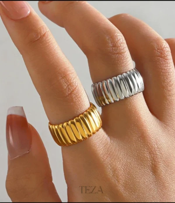 Stainless Steel Chunky Geometric Rings for Women – Bold & Modern Statement Jewelry Stainless Steel Chunky Geometric Rings for Women – Bold & Modern Statement Jewelry