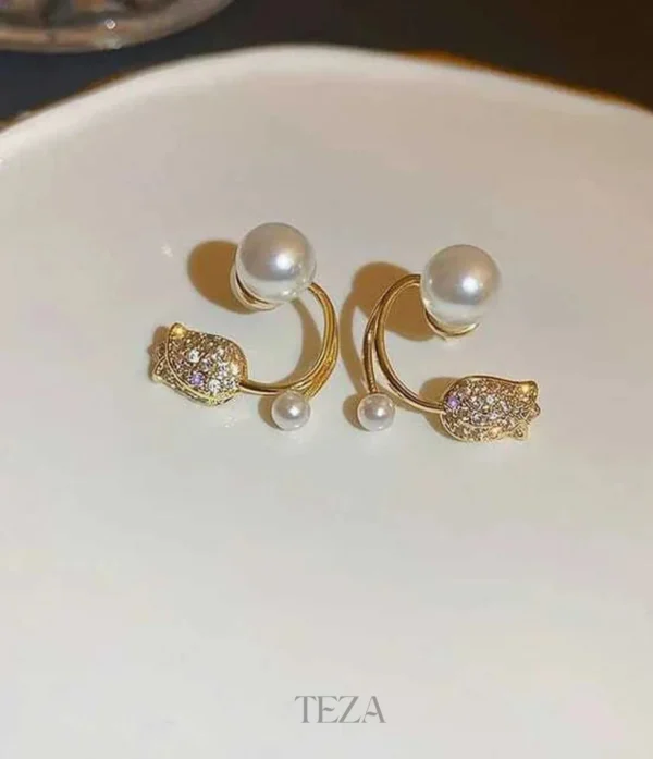 Gold Plated Korean Rose Inspired Dual Pearl Stud Earrings for Women – Elegant Floral Design Jewelry Gold Plated Korean Rose Inspired Dual Pearl Stud Earrings for Women – Elegant Floral Design Jewelry
