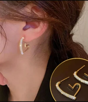Korean Heart-Shaped Gold Plated Earrings for Women and Girls – Trendy Love-Inspired Jewelry Korean Heart-Shaped Gold Plated Earrings for Women and Girls – Trendy Love-Inspired Jewelry