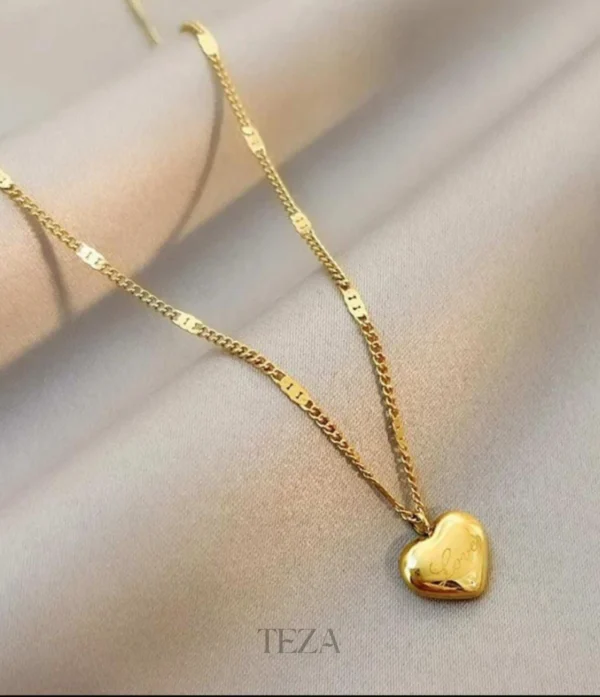 Stainless Steel Anti Tarnish Gold Plated Heart Pendant Necklace for Women Stainless Steel Anti Tarnish Gold Plated Heart Pendant Necklace for Women