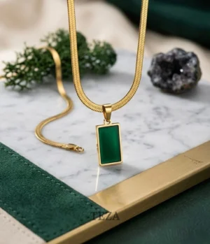 Elegant Green Stone Gold-Plated Pendant Necklace with Snake Chain for Women
