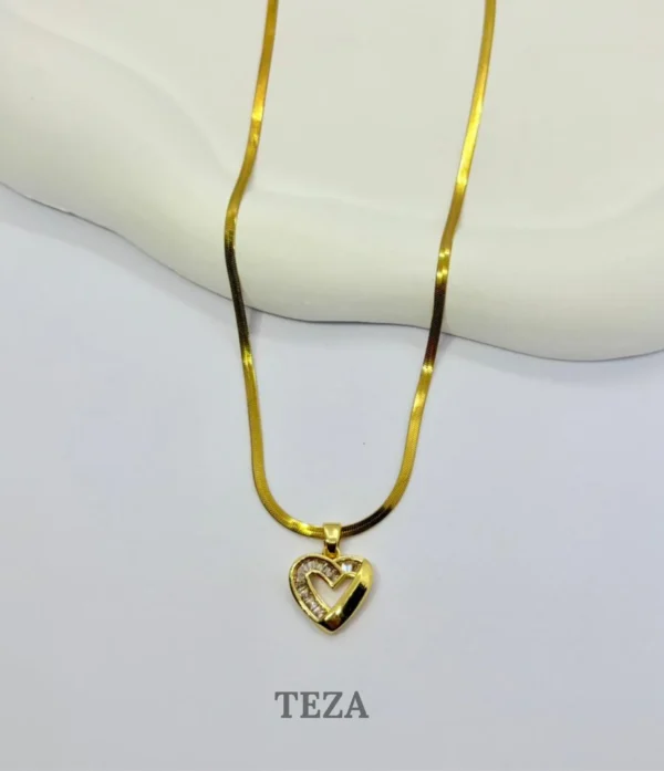 Radiant Heart Glow Necklace for Women Premium Jewellery Radiant Heart Glow Necklace for Women Premium Jewellery